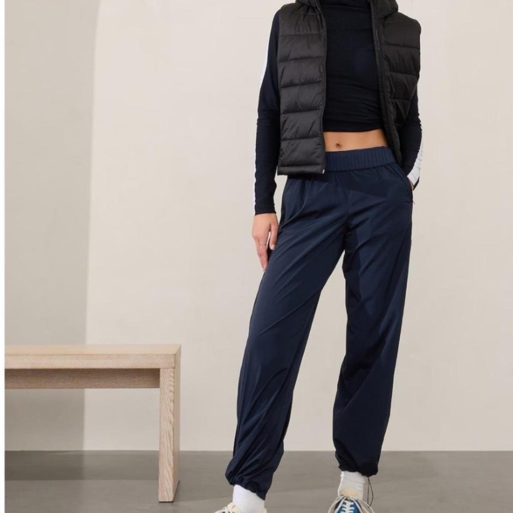 ATHLETA The Rise Pant Women’s Navy Blue Nylon/Spandex - Size XS - MSRP $109